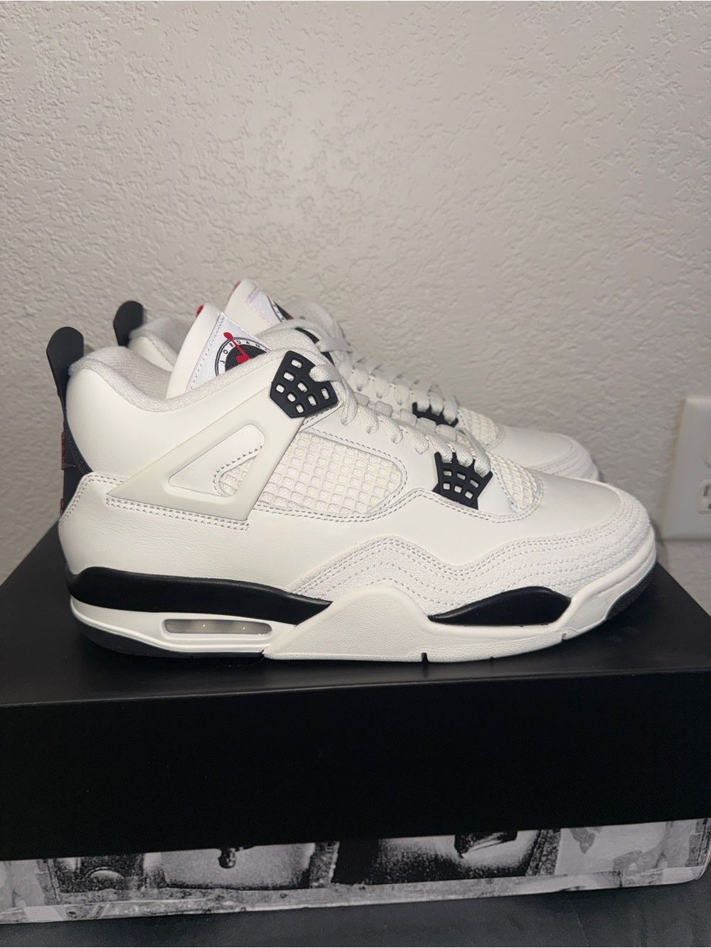 Jordan 4 White and Black Retro Flight Club